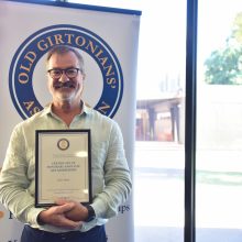 Standing Ovation for Co-curriculum Pioneer